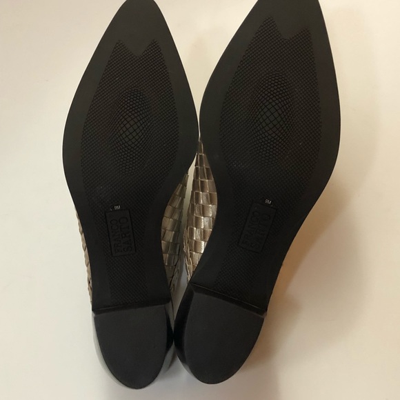 Beautiful Pewter Leather Mules - Picture 6 of 7